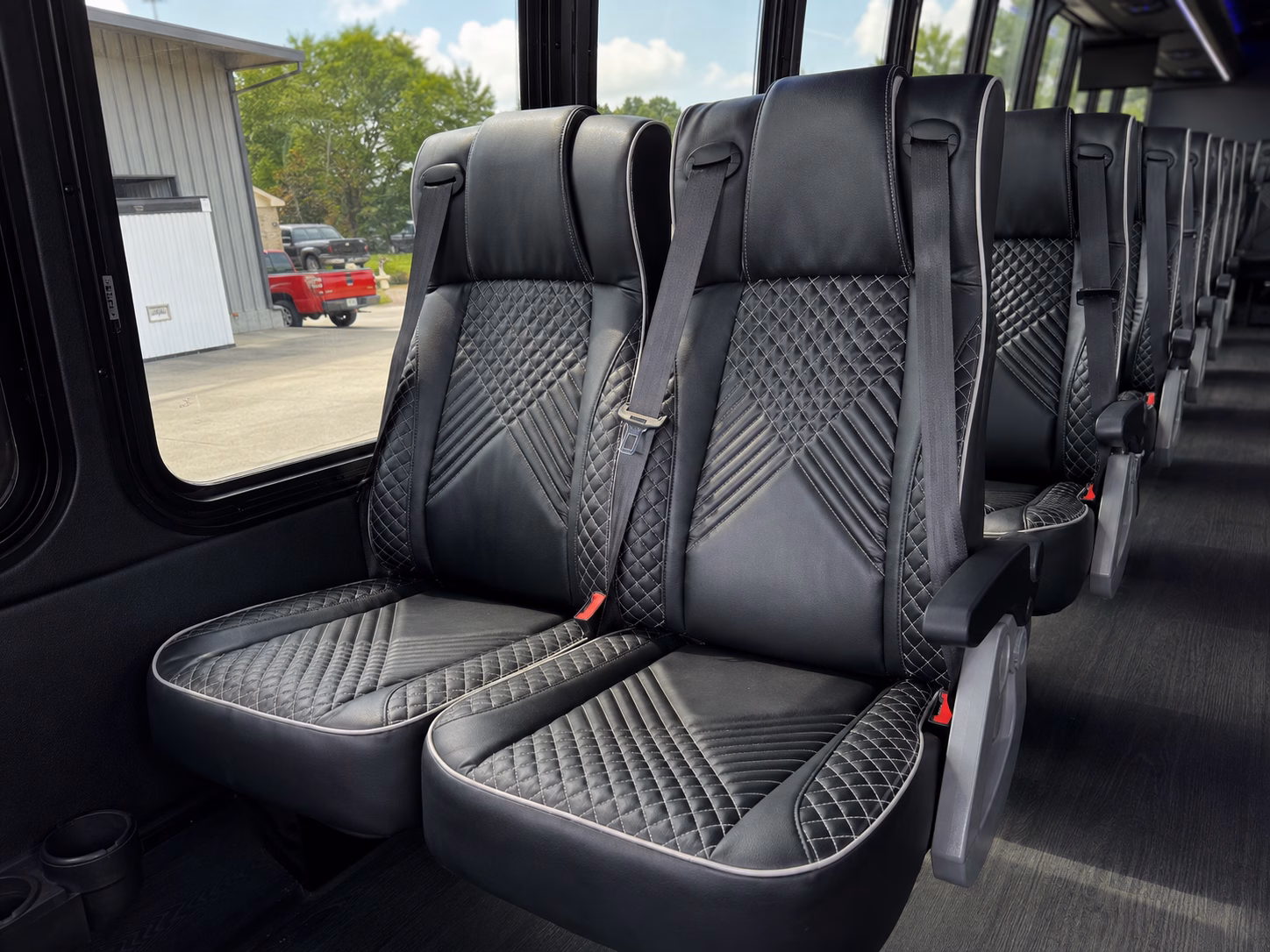 shuttle services for airline crews and airport staff in winston salem